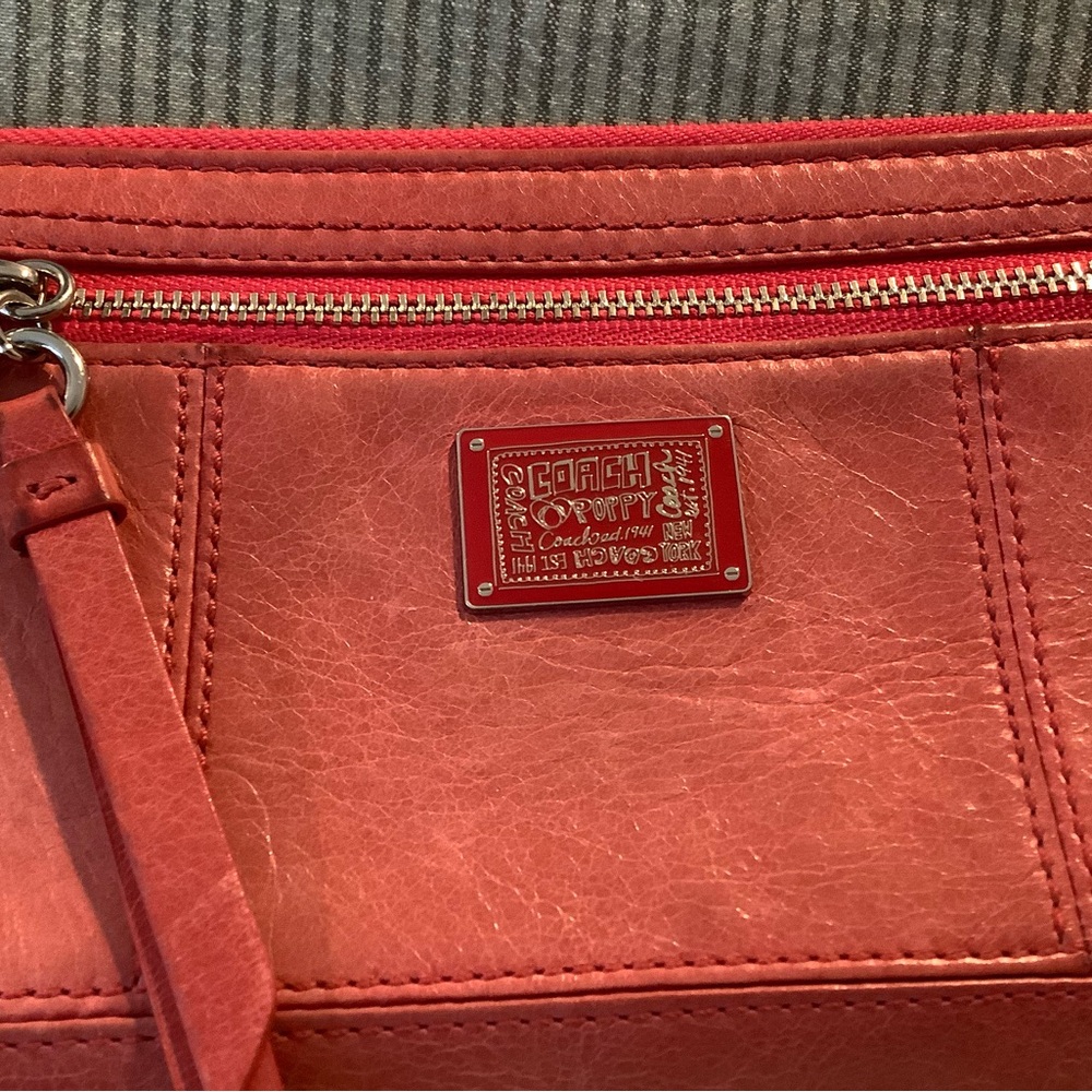 Vintage Coach Poppy Pink/Coral Leather Wristlet/Wallet